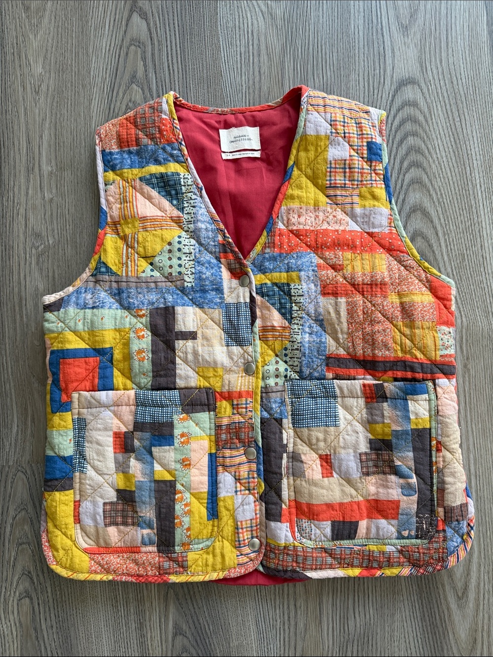 Urban Outfitters Quilted Vest - Small